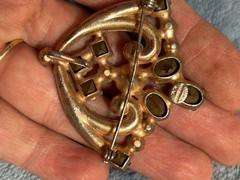 VINTAGE Signed JOSEPH WEISNER NY AMBER & CLEAR Rhinestones BROOCH/PENDANT PIN