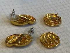Vtg Earring Lot Costume Jewelry Monet LTR Avon Camphor Glass Enamel Faux Gems