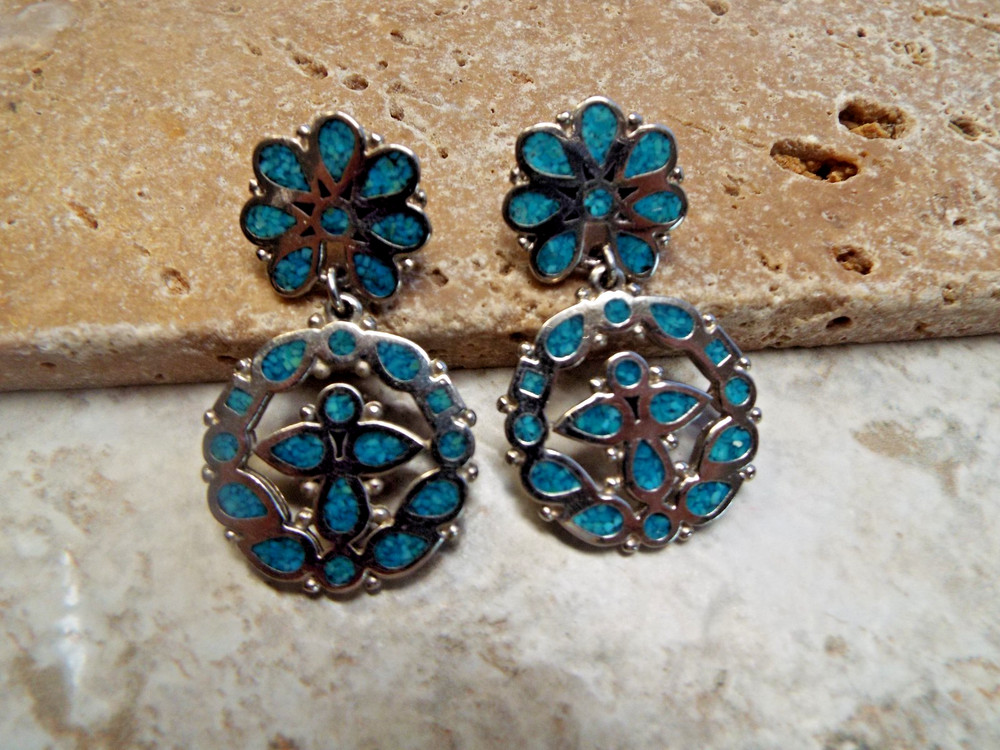 Vintage TRIFARI Dangle Earrings – Silver Tone- Flush Inlay Faux Turquoise