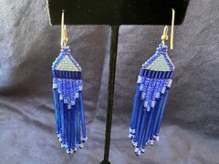 Homemade vintage beaded earrings [shades of blue, 3.75 inches]