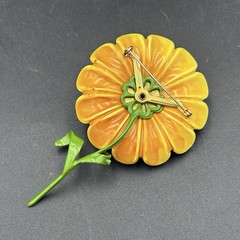 Vintage 3D Enamel Metal Flower Brooch Pin Yellow Daisy Black Center With Stem