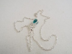 Silvertone Teal Rhinestone Pendant Necklace (C21)
