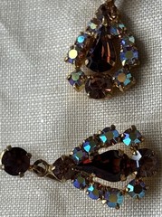 Vintage Juliana DeLizza and Elster AB Rhinestones Screw On Dangle Earrings
