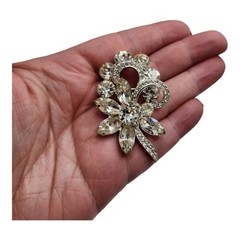 Vintage Eisenberg Ice 1960s Brooch Clear Rhinestones Navette Floral Bouquet