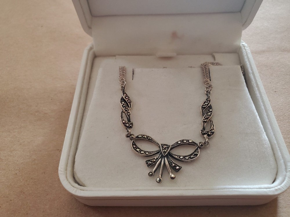 Vintage Sterling Silver Marcasite Necklace