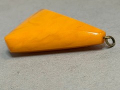 NATURAL OLD ANTIQUE YELLOW BUTTERSCOTCH BALTIC AMBER PENDANT 8,9 gr