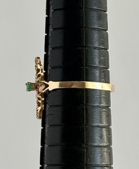 VINTAGE 10K YELLOW GOLD FILIGREE RING WITH GREEN GEMSTONE LADIES SIZE 6.75 VG