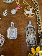 Jewelry Repair Lot 50+ Very Nice Many Signed Missing Rhinestones Resell Harvest