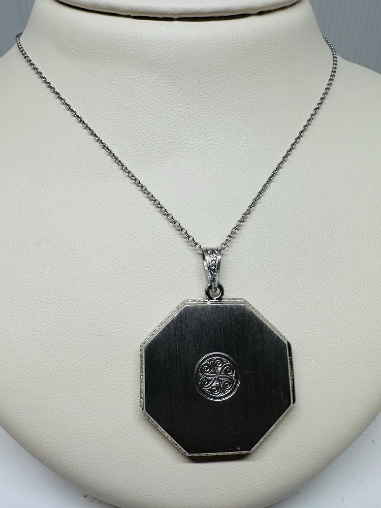 Platinum Vintage Locket Necklace Pendant