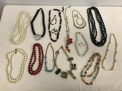 13 VINTAGE ASSORTED BEAD NECKLACES