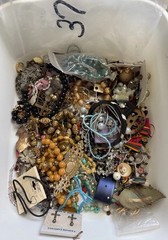 8.87 Lbs Bulk Craft Jewelry Lot Junk Repurpose Beads Wearable As Pictured As Is