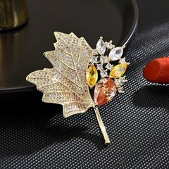 Dainty Shining Maple Leaf Brooch Pin Jewelry(Sizing 4.8 x5.2 cm)