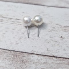 Vintage Stud Earrings For Pierced Ears 3/8″ Faux Pearl