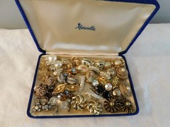 Vintage Earrings Lot Trifari Richelieu Napier Roman Marvella Lisner 1928 Capri