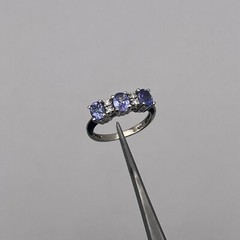 14k White Gold Ladies Oval Tanzanite and Round Diamond Band Size 5.5