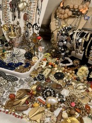 Pretty Junk Jewelry Lot Vintage And Modern Mix 9 1/2 Lbs. For Repurpose Or Craft