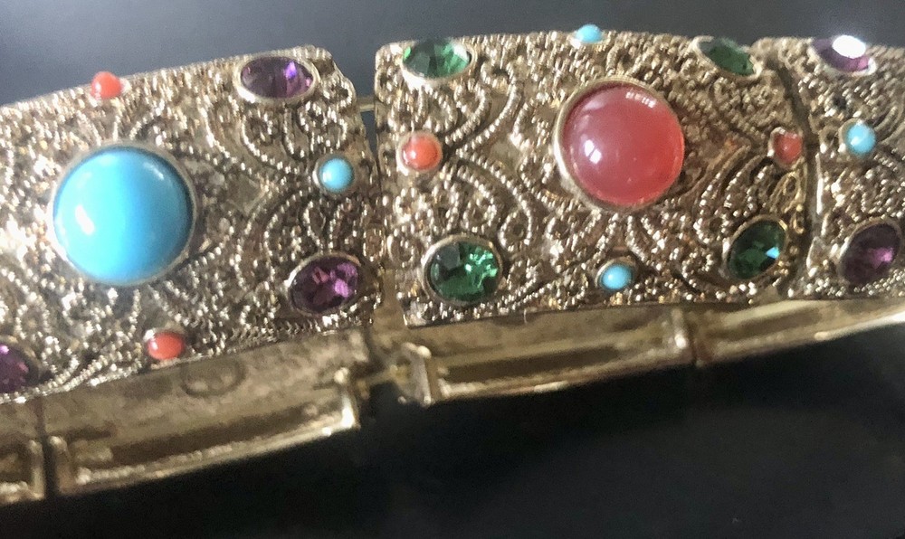 R.J. GRAZIANO STRETCH Jewels Etruscan Style BANGLE GLOBAL DESTINY ~ Nds Restrung