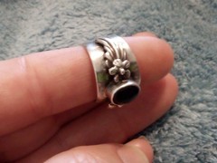 Genuine Vintage Sterling Silver Black Onyx Wide Band Flower Ring Sz 5.5, S West