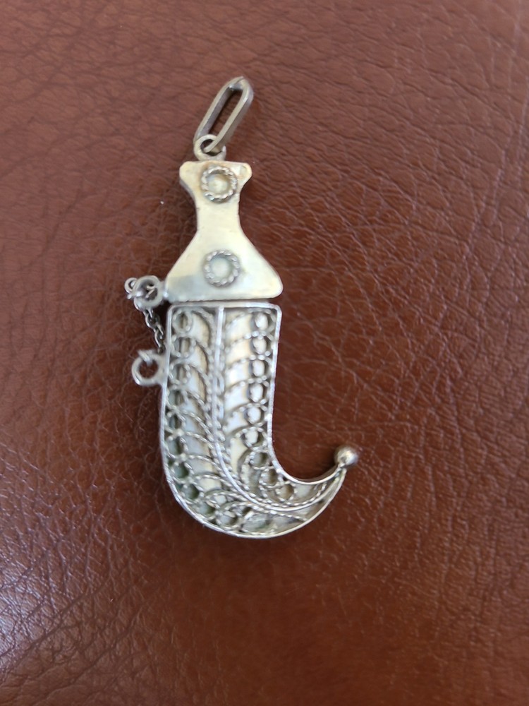 Vintage Arabic Dagger Pin Sword Brooch Unk Silver Tone