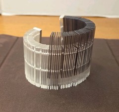 VINTAGE MODERNIST ACRYLIC PLEXIGLASS ASYMMETRICAL BRACELET