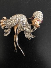 Vintage Ostrich Brooch Unique Old Rhinestones As Pictured 2”