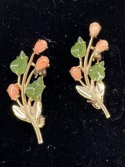 SET Vintage “SWOBODA” Coral Flowers & Jade Leafs Gold Plated Brooch Pin