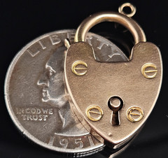 15K Gold ANTIQUE HEART PADLOCK Charm Pendant Edwardian Opens British Love Lock