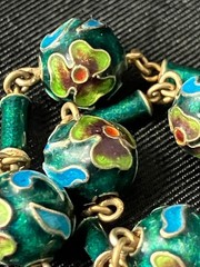 Vintage Champleve Bracelet Rich Green Floral Cloisonne Bead Chain Spring Clasp