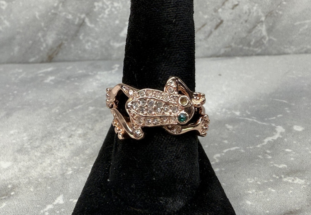 Vintage 18K HGE Rhinestone Frog Ring Size 7.5