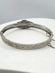 Vintage Silver Tone Filigree Hinged Bracelet Clip Earrings Brooch Set