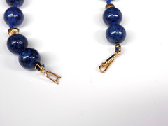 Vintage Lapis Lazuli Bracelet 14K Yellow Gold Clasp Etched Beads Hand Knotted 8″