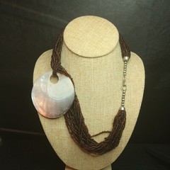 Vintage Brown Glass Seed Beads Necklace Shell Pendent. 4445