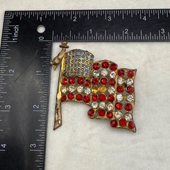 Vintage American Flag Rhinestone Brooch Gold Tone READ