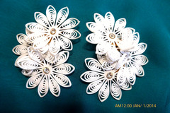 VINTAGE 50s SOFT PLASTIC & RHINESTONE FLOWER EAR-CLIMBER EARRINGS