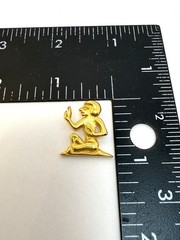 VTG 1976 MMA Metropolitan Museum Of Art Egyptian Revival Small Gold Pendant