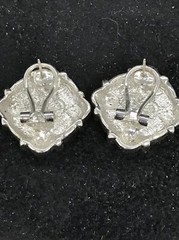 Vintage Costume Fashion Jewlery Silver tone faux Roman Coin Pierced Earring