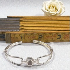 Signed Artisan 925 Sterling Silver Mother of Pearl Open-Cut Cuff bracelet, 6″
