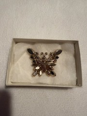 Vintage Orange Amber Rhinestone Butterfly Brooch Gold Tone Mid Century