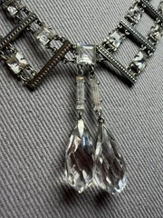 Delicate 1920s Art Deco Platinon Crystal Drop Necklace