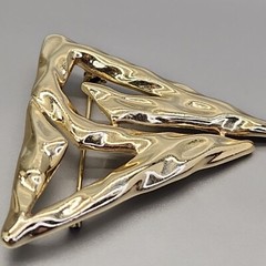 Vintage Torino Brooch Abstract Triangular Brutalist Gold Tone 2″