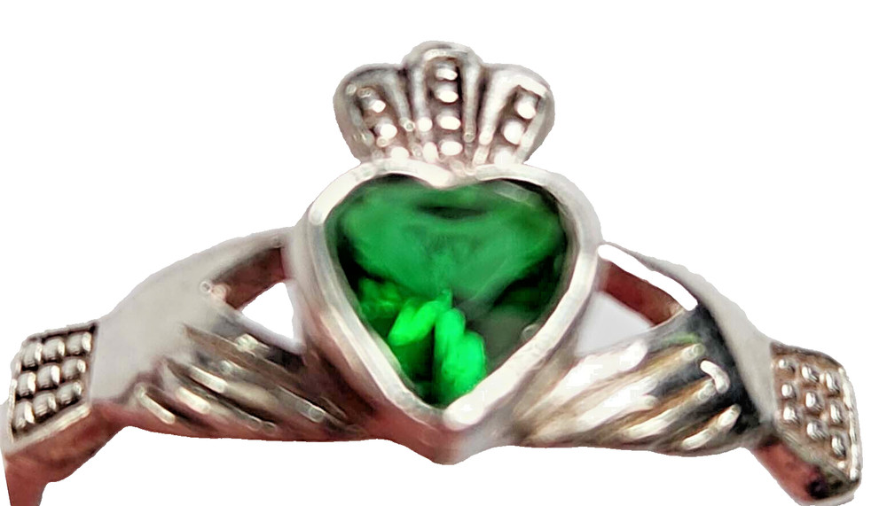 QUALITY 925 Sterling Silver CLADDAGH Ring Emerald Colored Heart Stone Sz 5.25
