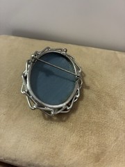 Oval Blue Cameo Style Brooch Pin, Silver Tone Frame, Art Nature Theme