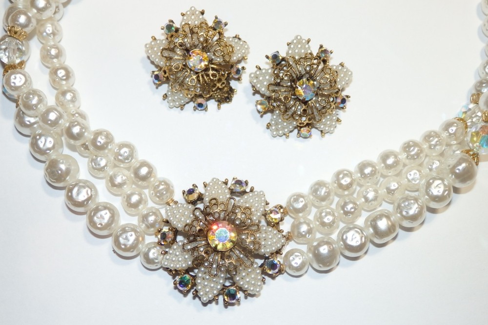 Rare Vintage Signed Selro Selini Triple Strand Pearl AB Necklace & Earrings-READ