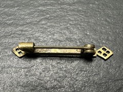 3 UNIQUE VINTAGE LINGERIE PINS: SILVER TONE + SHELL, GOLD & BLACK, GOLD M212