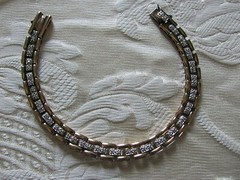 Ladies .05 Carat Diamond Bracelet Sterling Silver Fancy Gold 7.5″ 925