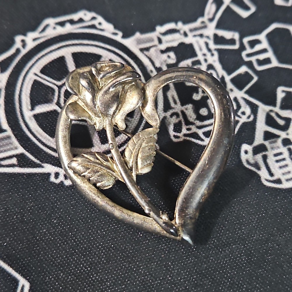 Princess Diana Memorial Silver‑Tone Heart & Rose Brooch – Vintage, RDC Signed