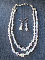VTG AURORA BOREALIS CRYSTAL DOUBLE STRAND ADJUSTABLE CHOKER NECKLACE + EARRINGS