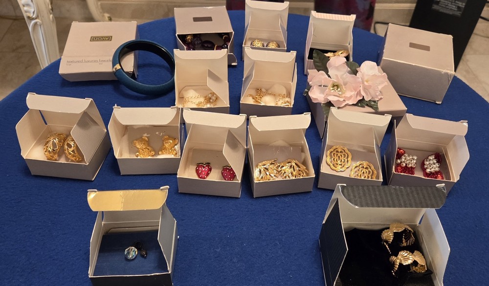 Vintage Avon Jewlery Lot Of 15.new In Box.sterling Silver Perfume Charm.1980s-90