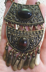Vintage Boho Style long Necklace gold tone color adjustable length brown stones