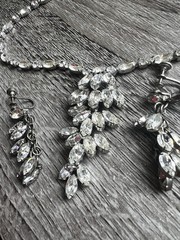 Vintage Weiss 3 Piece necklace and earring set Clear Round & Marquise rhinestone